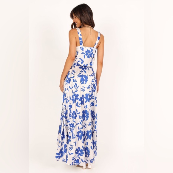 Petal & pup satin floral two piece skirt set nwot - Picture 4 of 5